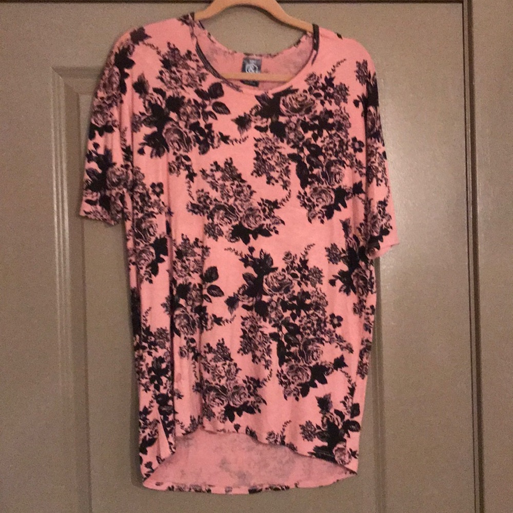 ❌SOLD❌: NWT Agnes & Dora Hi-Lo Tunic Sz S